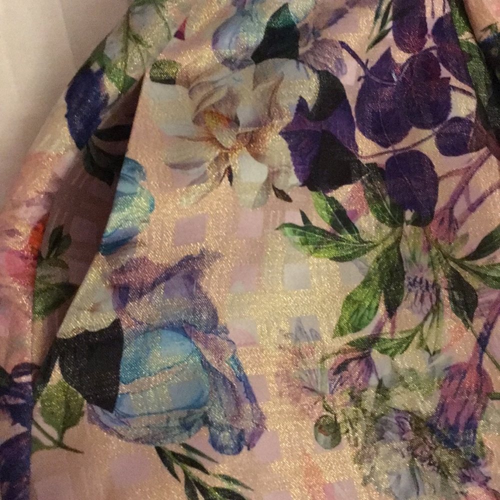 Dress - Picture 4 of 4